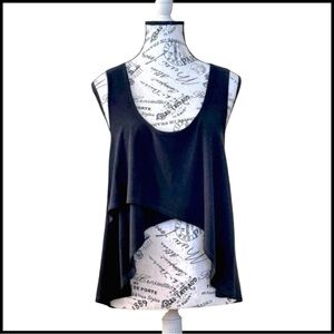 Vecceli Italy Women’s Elegant Asymmetrical Tank Top. Black. Size 8